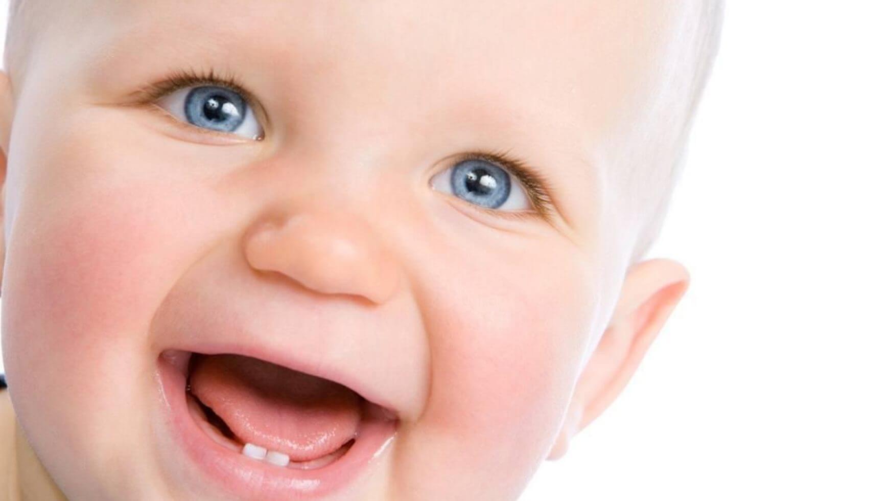 Симптомы прорезывания зубов у малышей